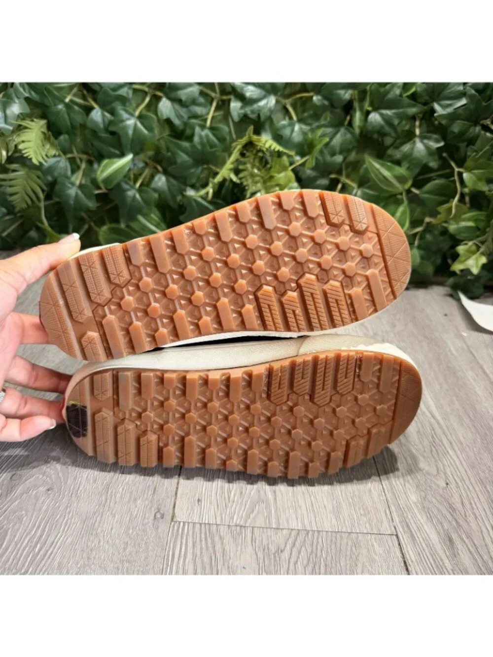 Vans please check